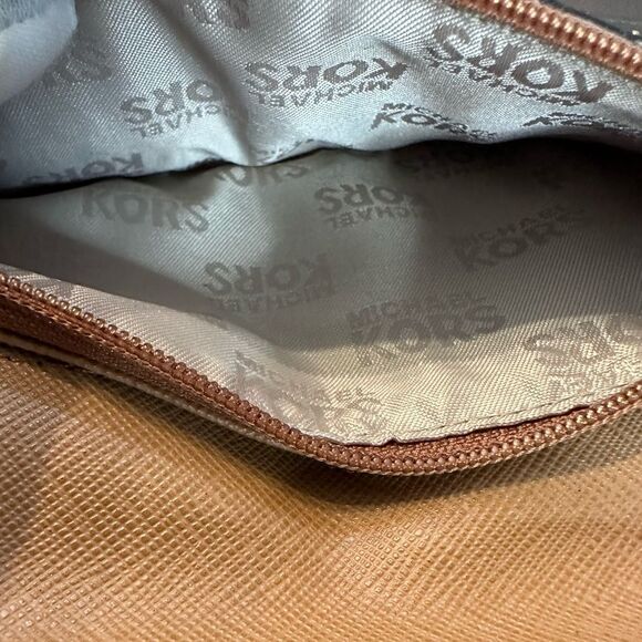 Michael Kors Pebbled Leather Zippy Long Wallet - Picture 12 of 12